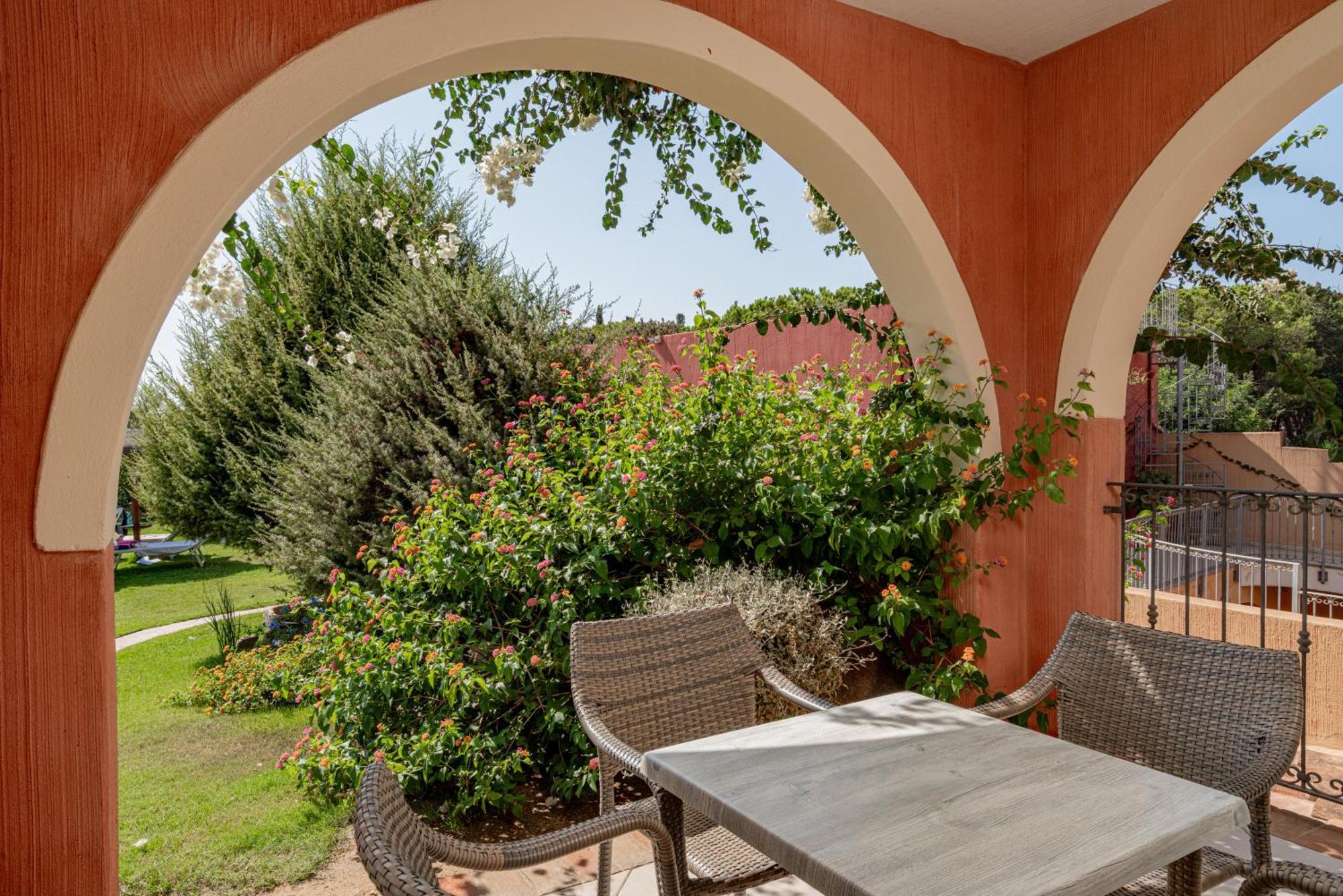 Hotel Mariposas Villasimius Eksteriør billede