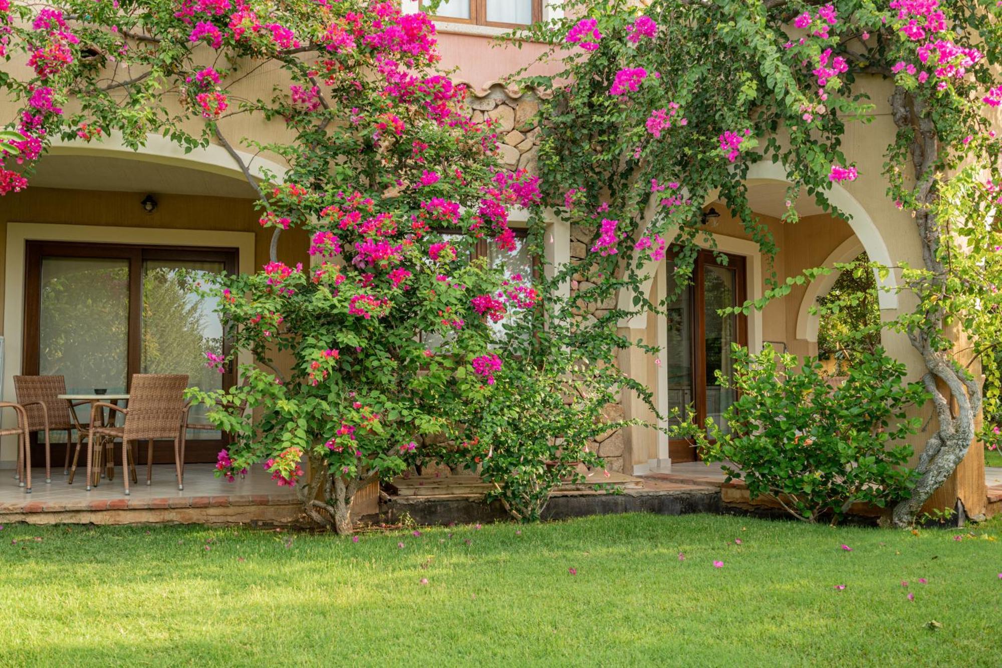 Hotel Mariposas Villasimius Eksteriør billede