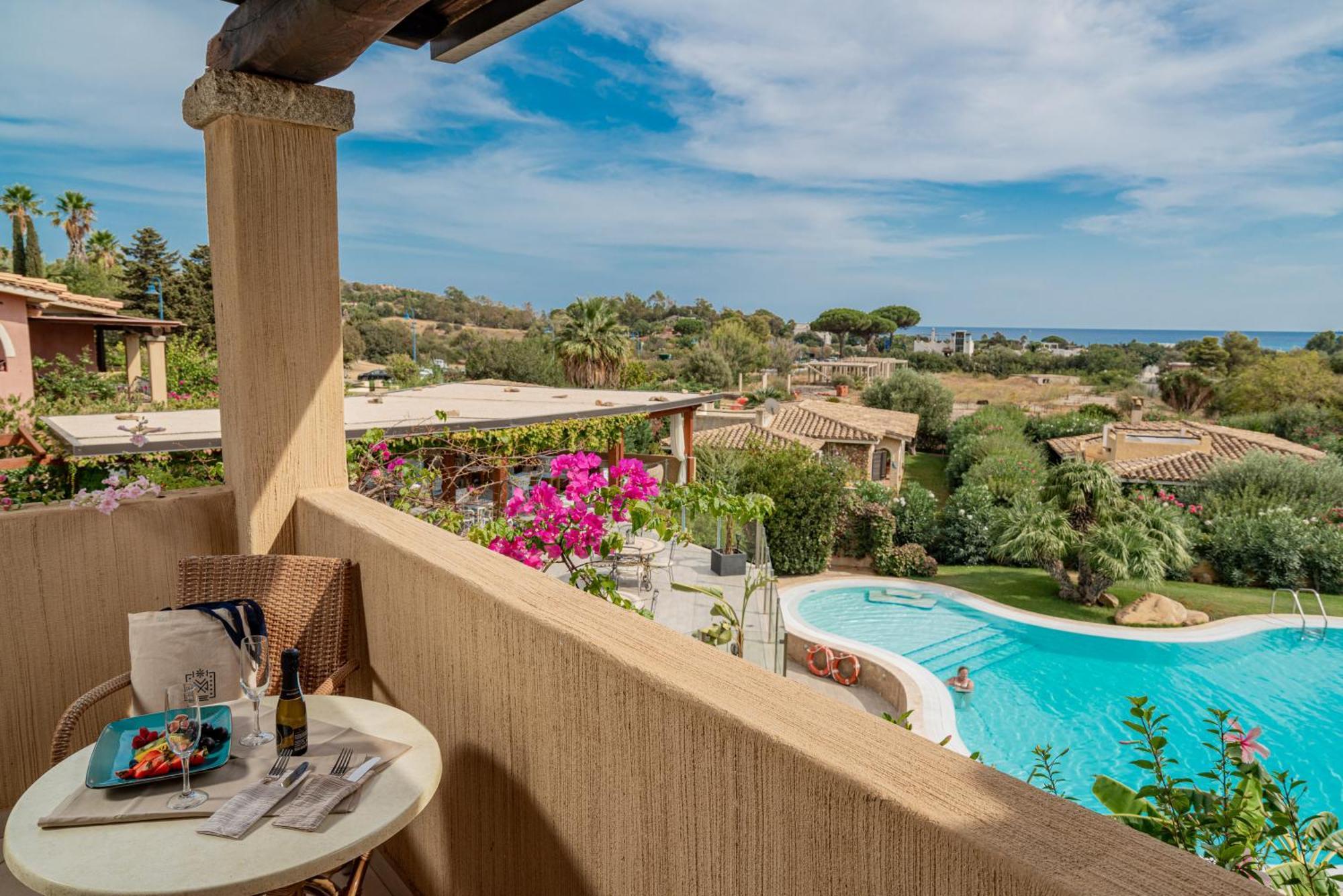Hotel Mariposas Villasimius Eksteriør billede