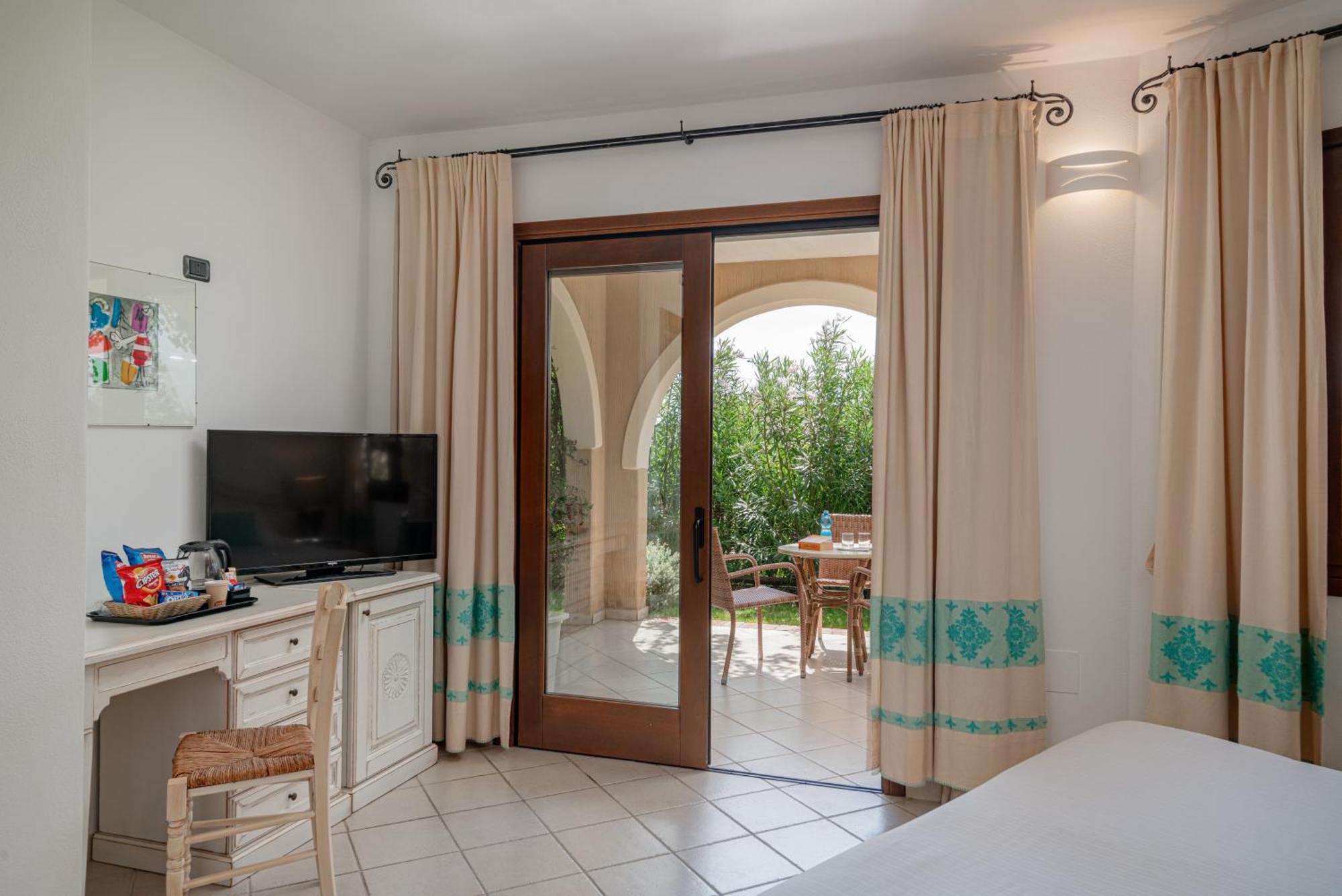 Hotel Mariposas Villasimius Eksteriør billede