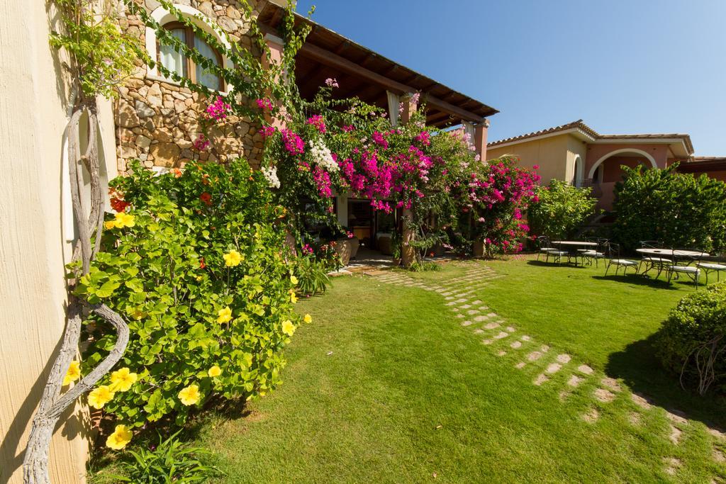 Hotel Mariposas Villasimius Eksteriør billede